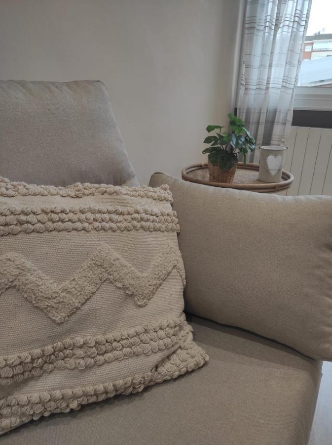 Apartamento En Viladecans Cerca Del Aeropuerto Экстерьер фото