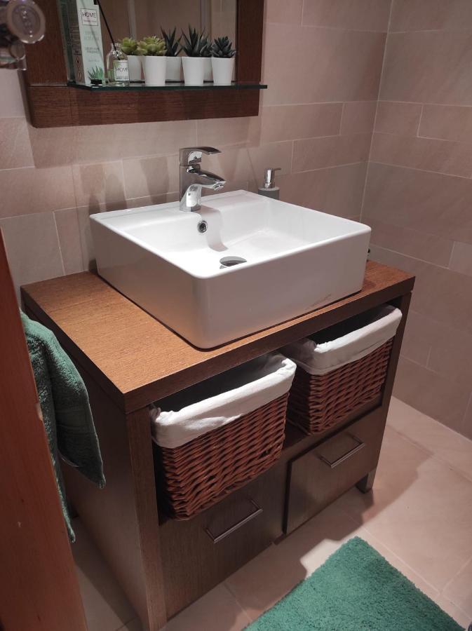 Apartamento En Viladecans Cerca Del Aeropuerto Экстерьер фото
